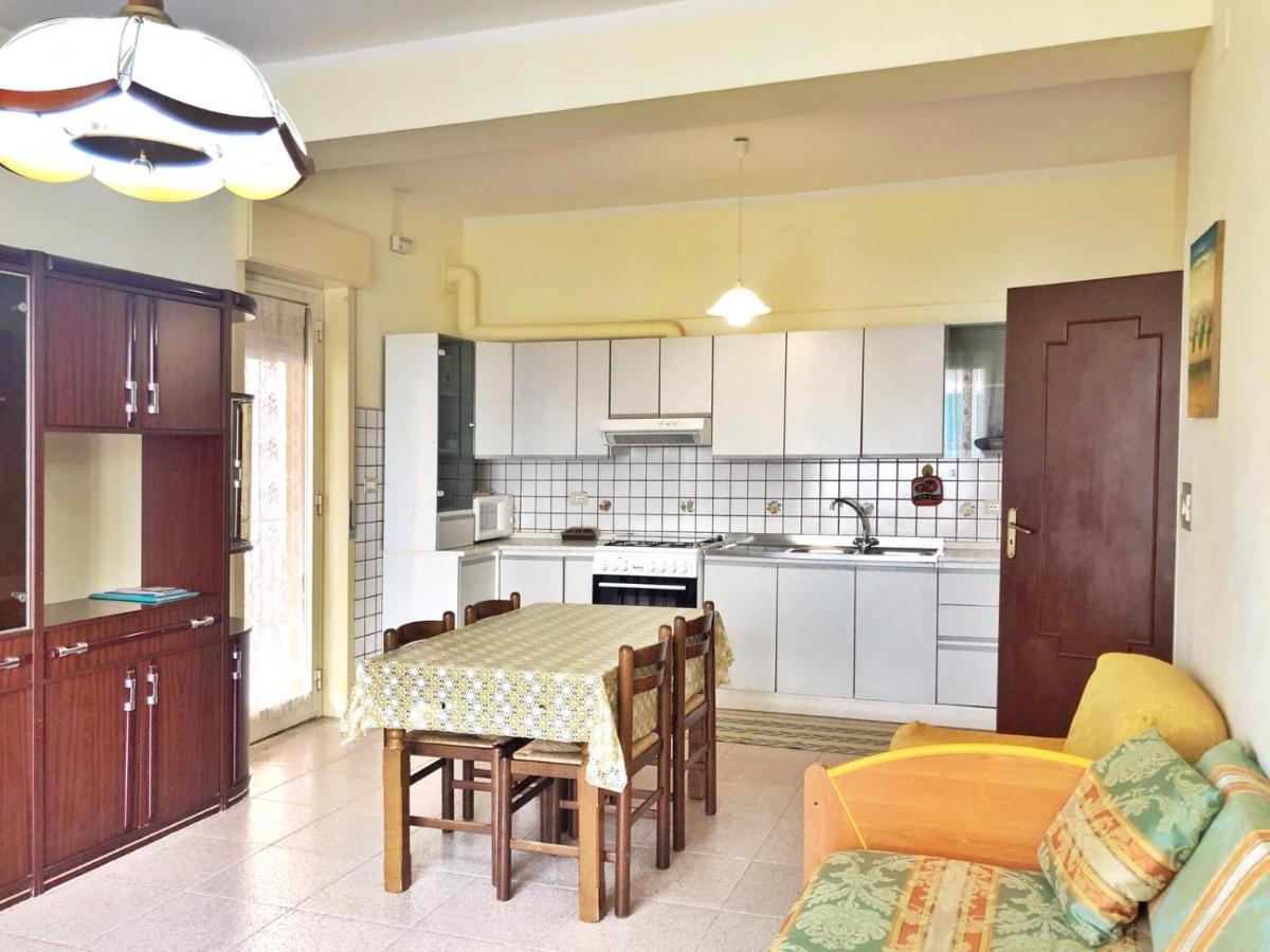 Apartamento Tiziana Giardini-Naxos Exterior foto