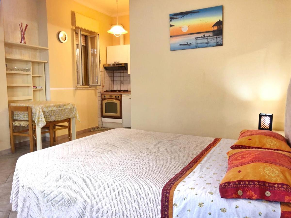 Apartamento Tiziana Giardini-Naxos Exterior foto