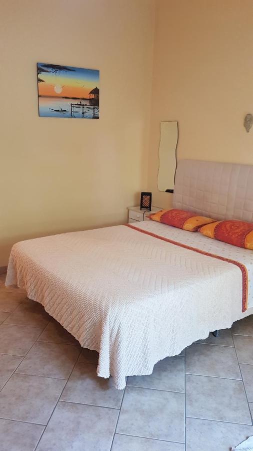 Apartamento Tiziana Giardini-Naxos Exterior foto