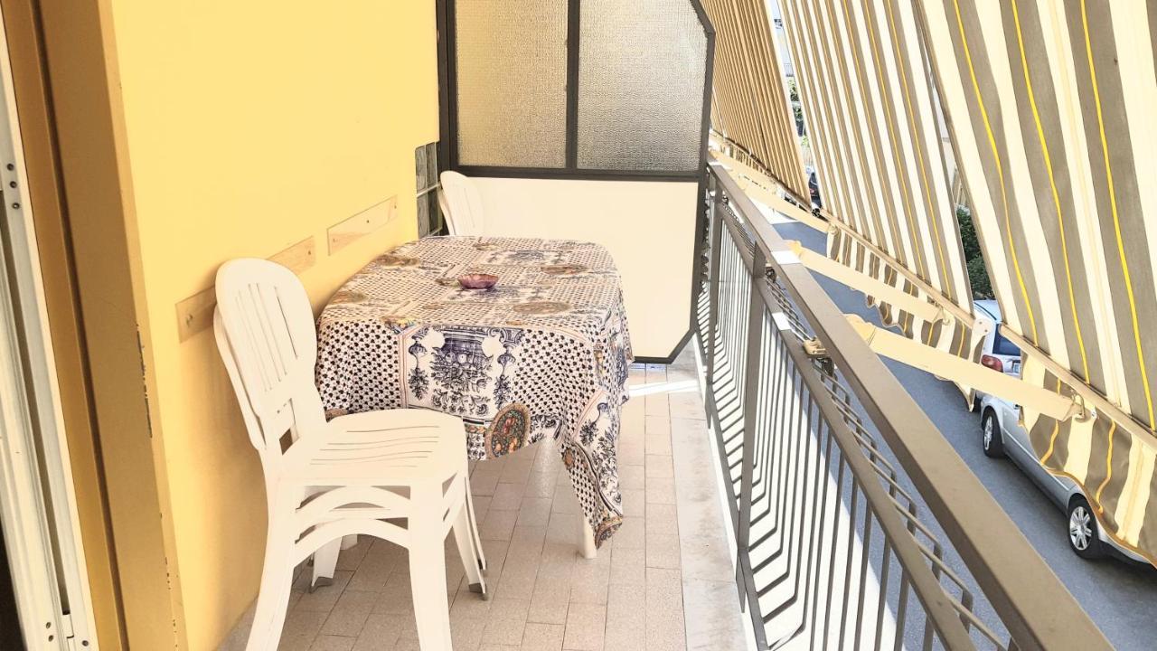 Apartamento Tiziana Giardini-Naxos Exterior foto