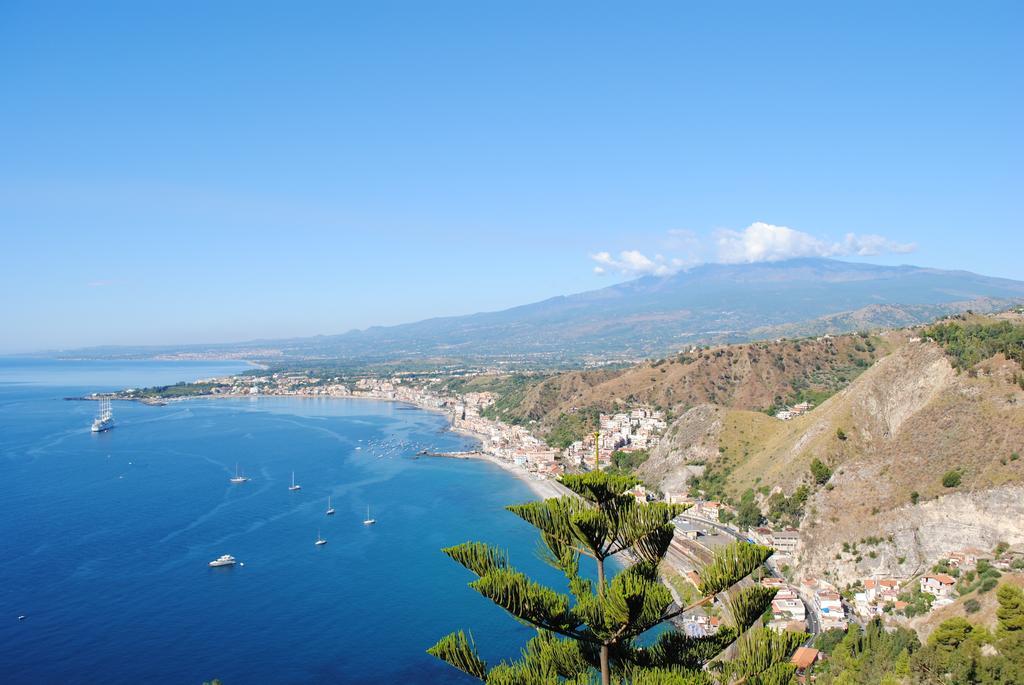 Apartamento Tiziana Giardini-Naxos Habitación foto